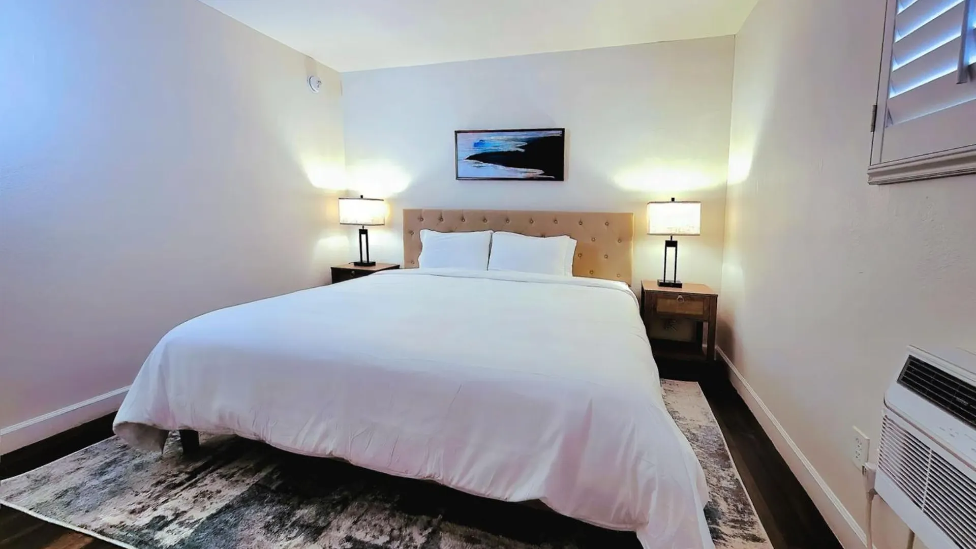Beautiful Retreat 1 King Bed At Tempe Oasis Pool Spa & Clubhouse Villa United States